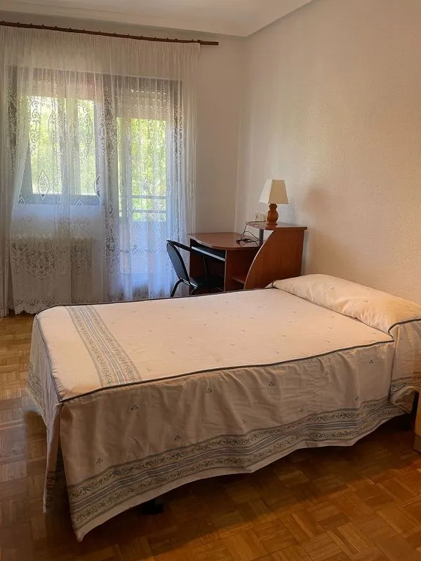 Chambres - Furnished Flat with Balcony in San Bernardo