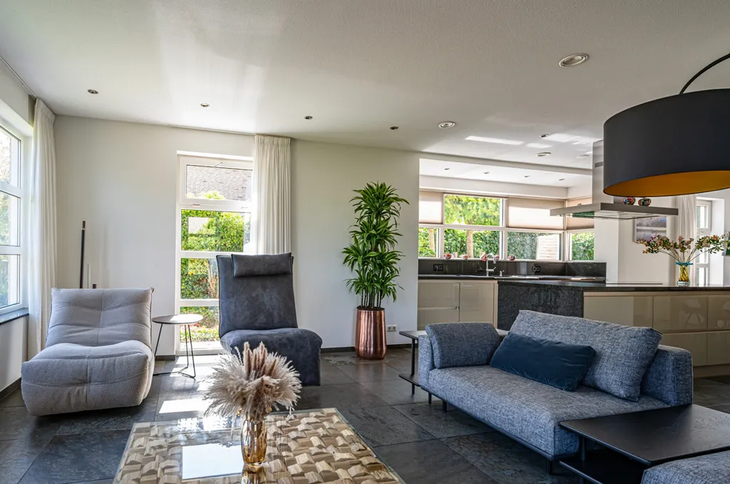 Elutuba - Modern Free-Standing House with Garage in Emmeloord