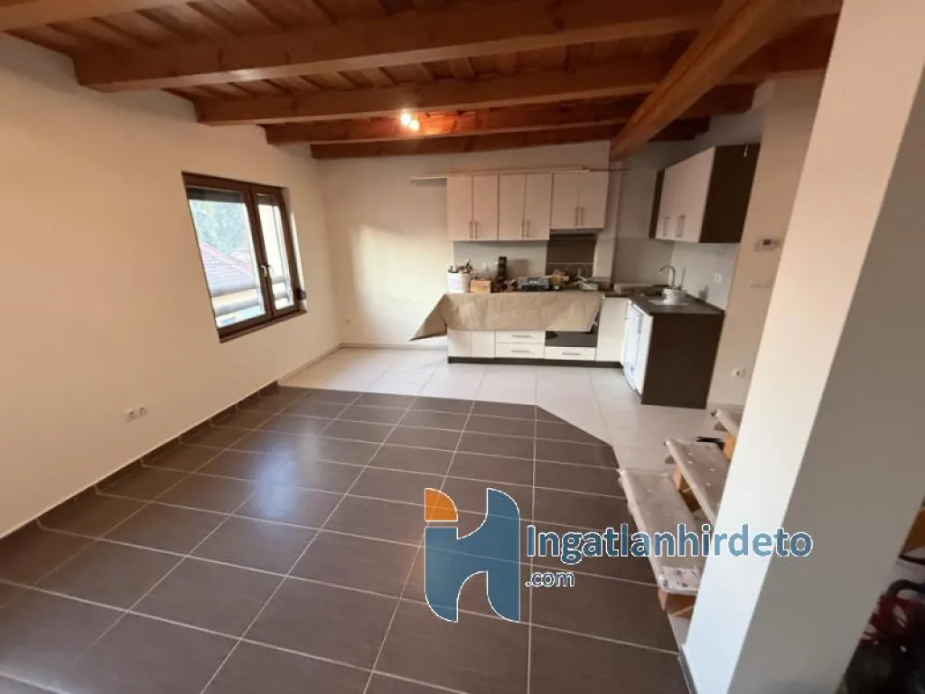Cucina - Modern Apartment with Balcony in Zalaegerszeg