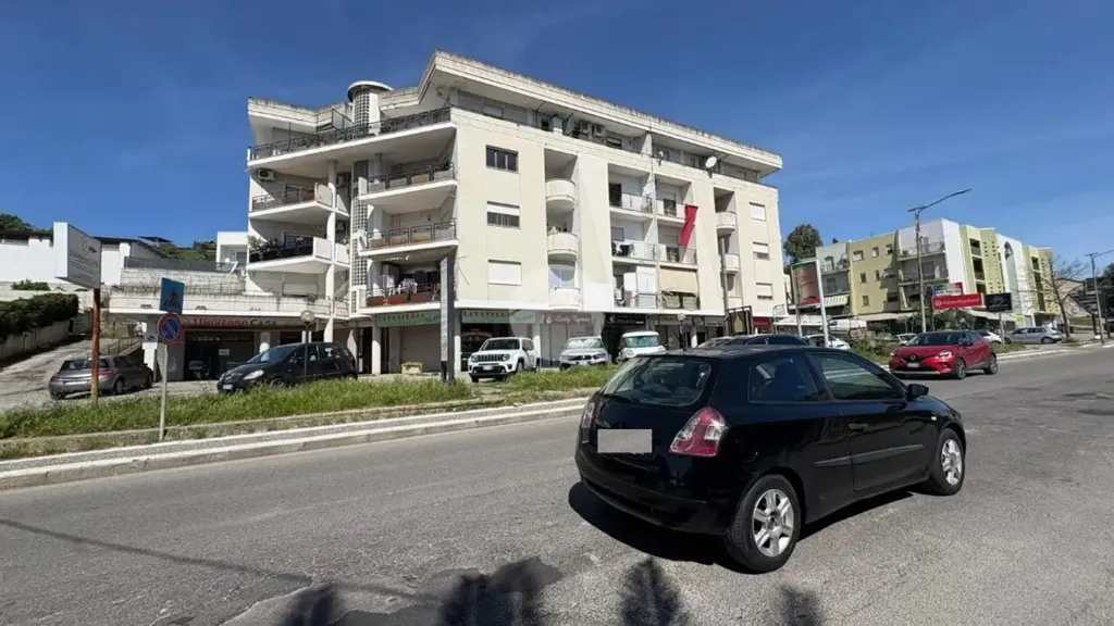 Extérieur - Three-Bedroom Apartment with Balcony in Settimo