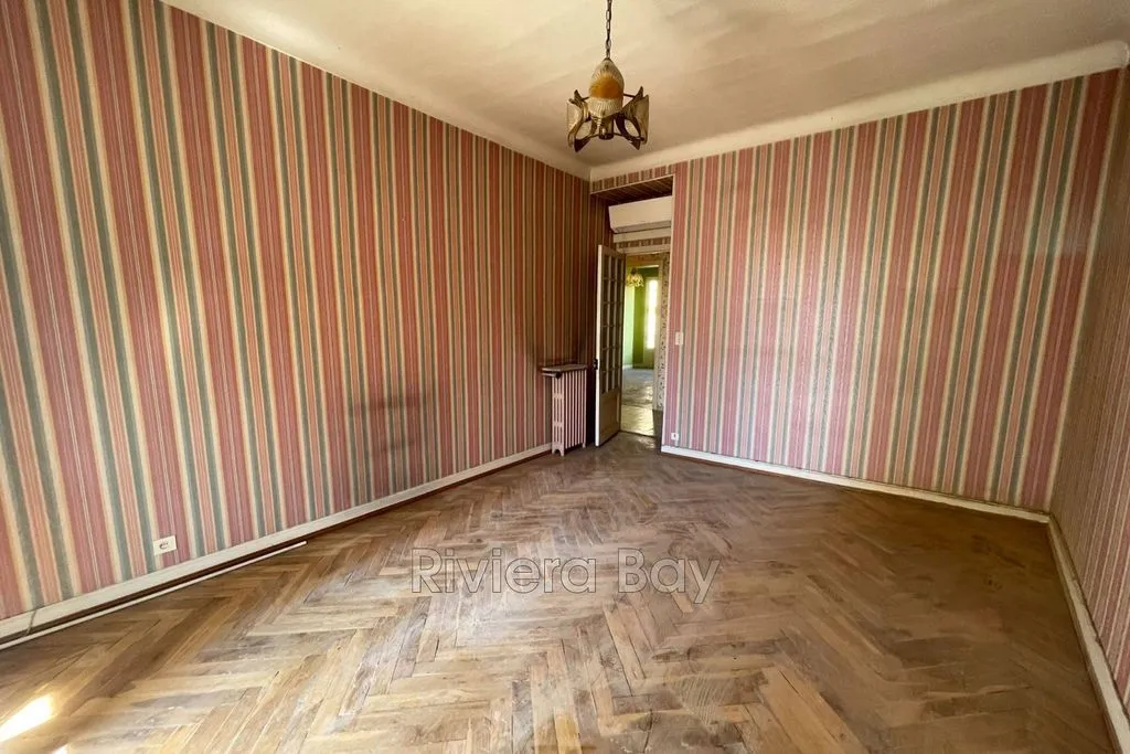 Pièces - Appartement Luxueux avec Vues Sud à Nice