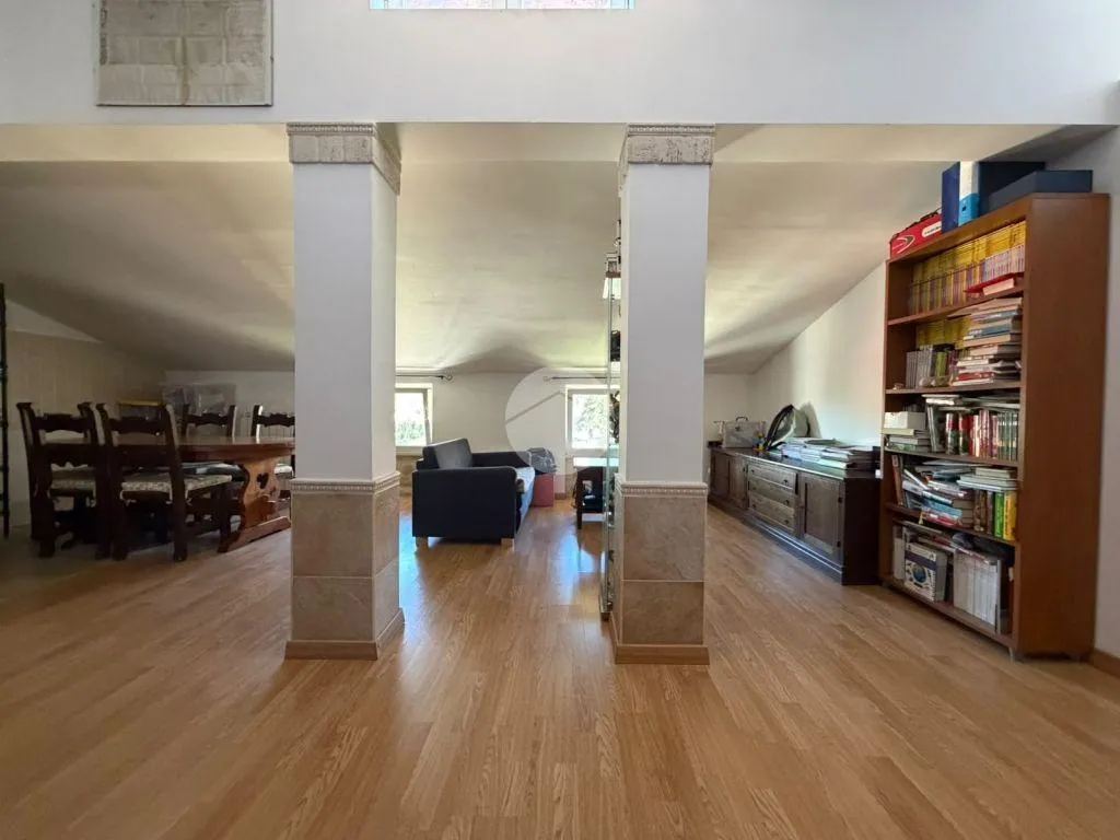 Elutuba - Rustic Apartment with Balcony in Nerola