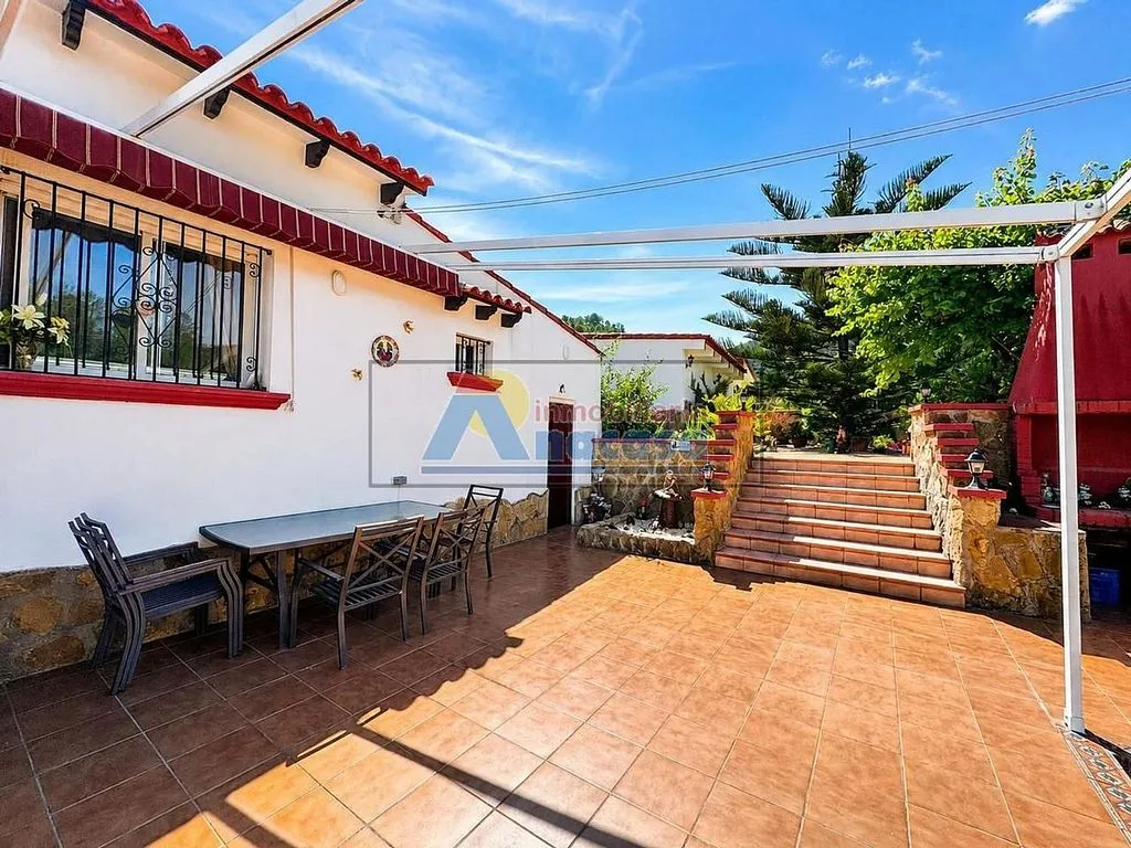 Terrass - Chalet with Pool and Terrace in Villalonga