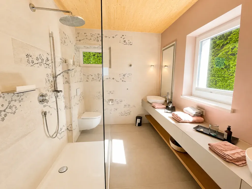 Salles de bain - Maisonette with Panoramic Lake Views in Mattsee