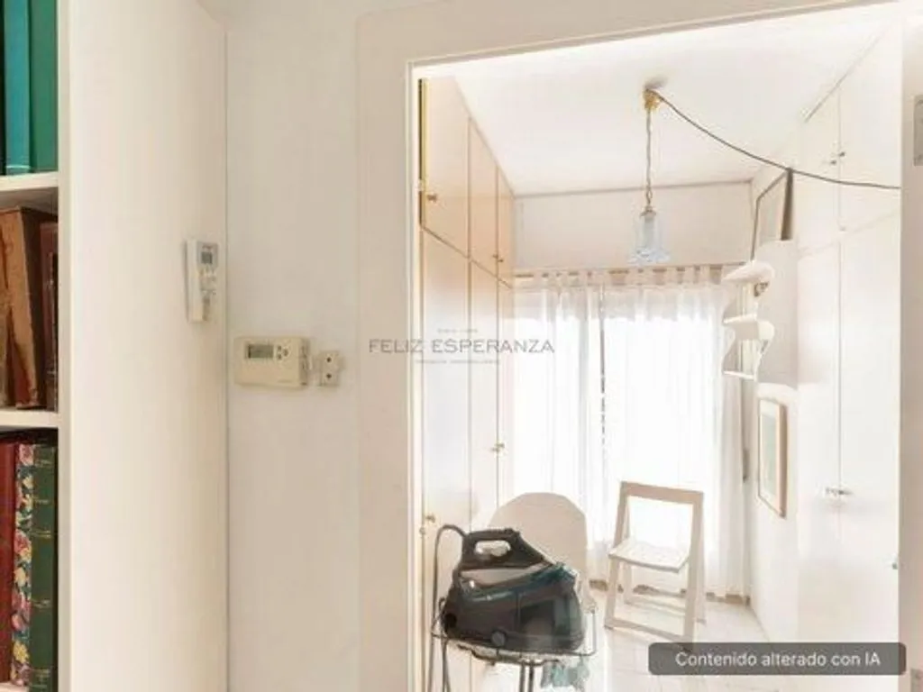 Bureau - Luxury Furnished Flat in Barcelona