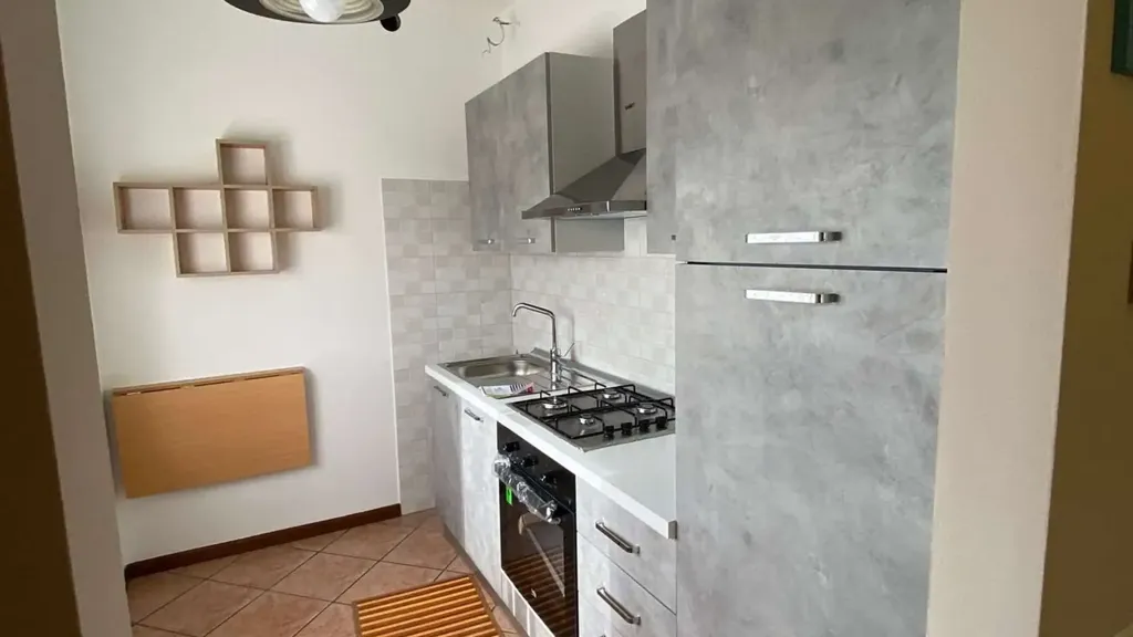 Cucina - Modern Studio with Lift in Castellanza
