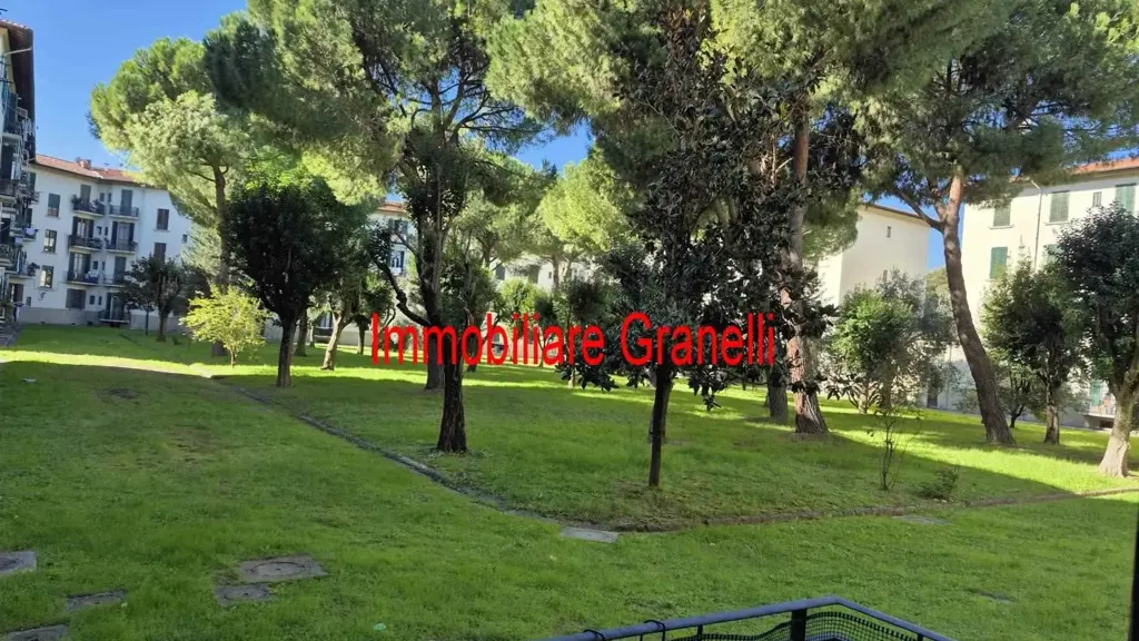 Giardino - Apartment with Balcony in Florence