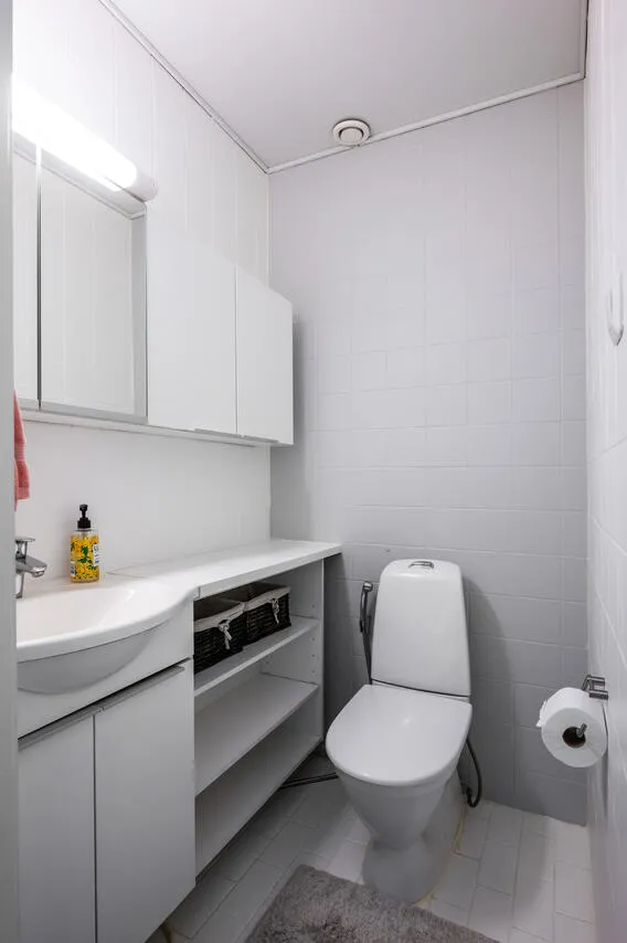 Salles de bain - Modernised Loft with Balcony in Kastelli