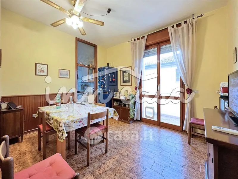 Sala da pranzo - Bifamiliar House with Workshop in Verucchio
