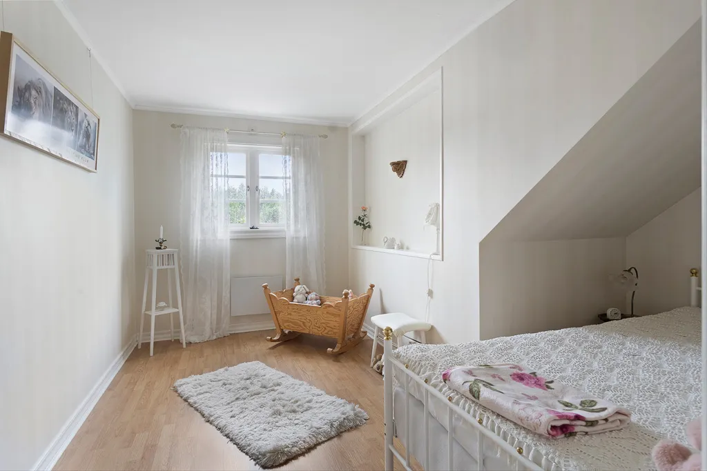 Bedrooms - Complete Horse Farm with Residence in Rural Area