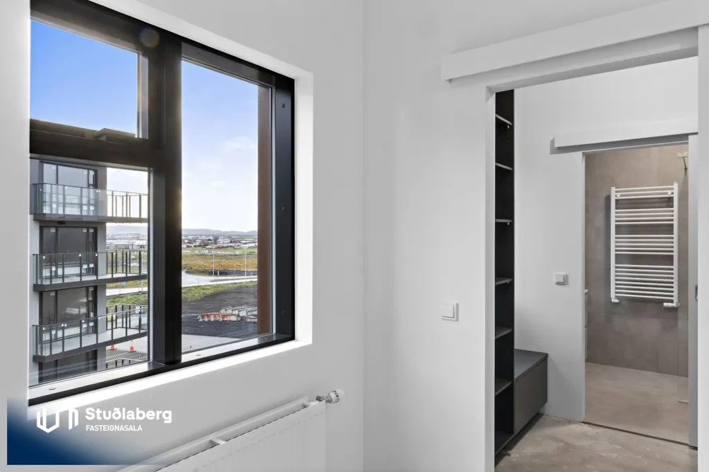 Pièces - Appartement 4 pièces à Reykjanesbær