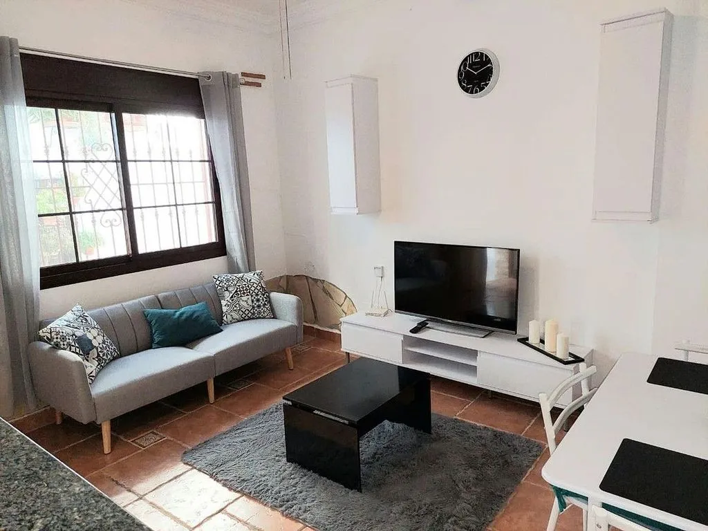 Terraced House with Terrace in Monda