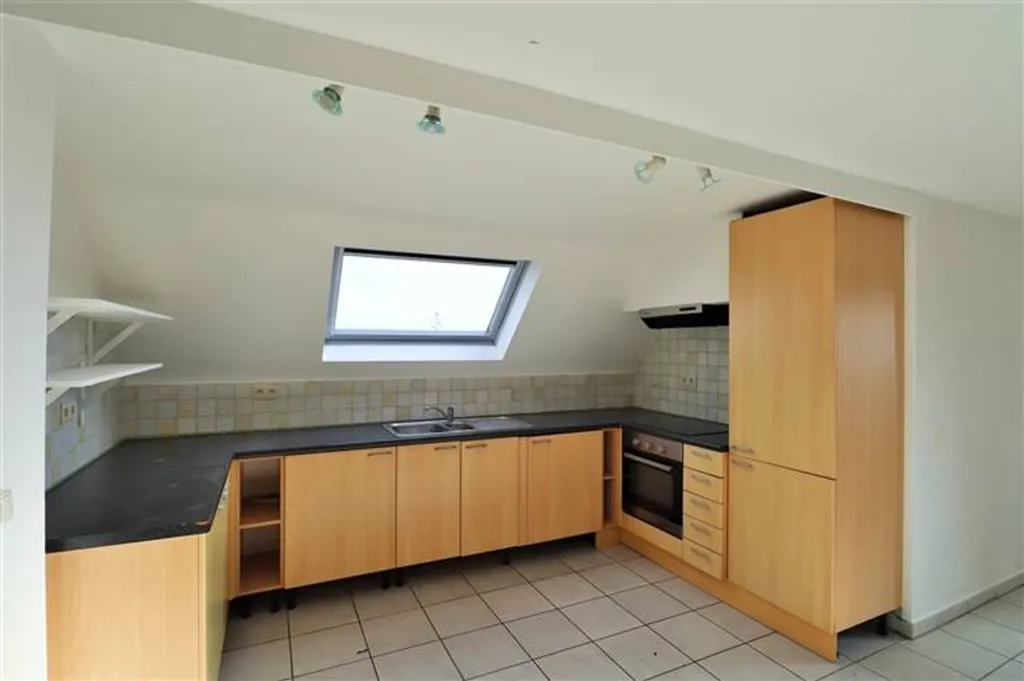 Cuisine - Duplex avec Jardin Commun au Centre de Saint-Gérard