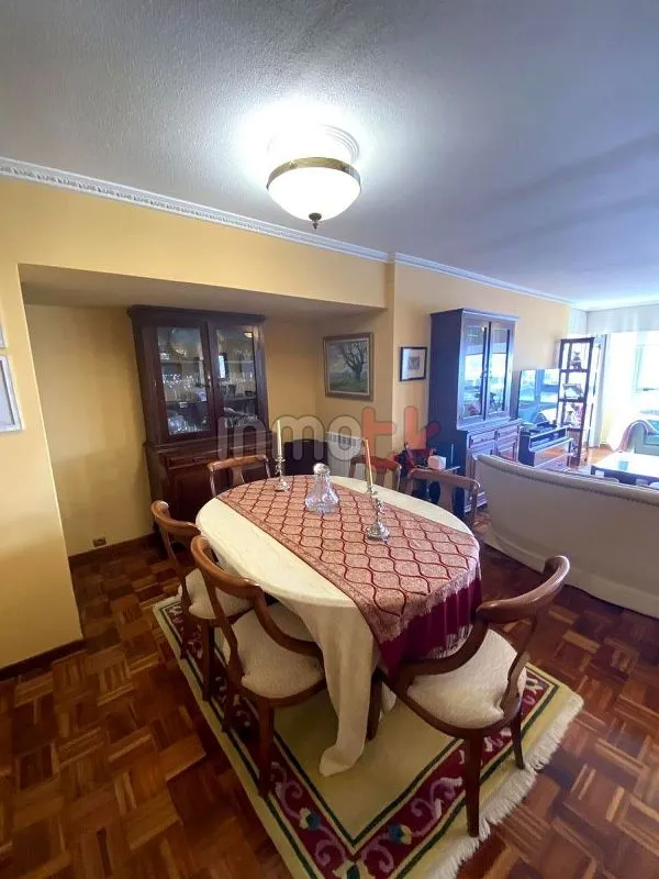 Salle à manger - Apartment with Sea Views in Ferrol