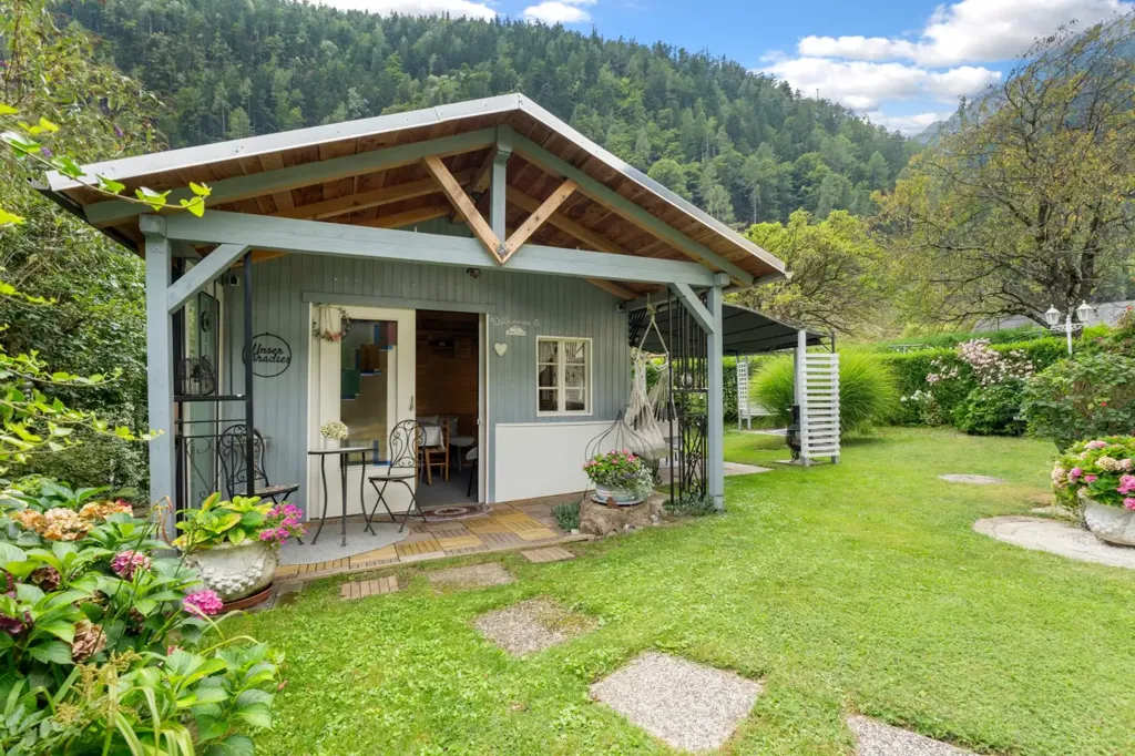 Jardin - Altbau Apartment with Garden in Mölltal