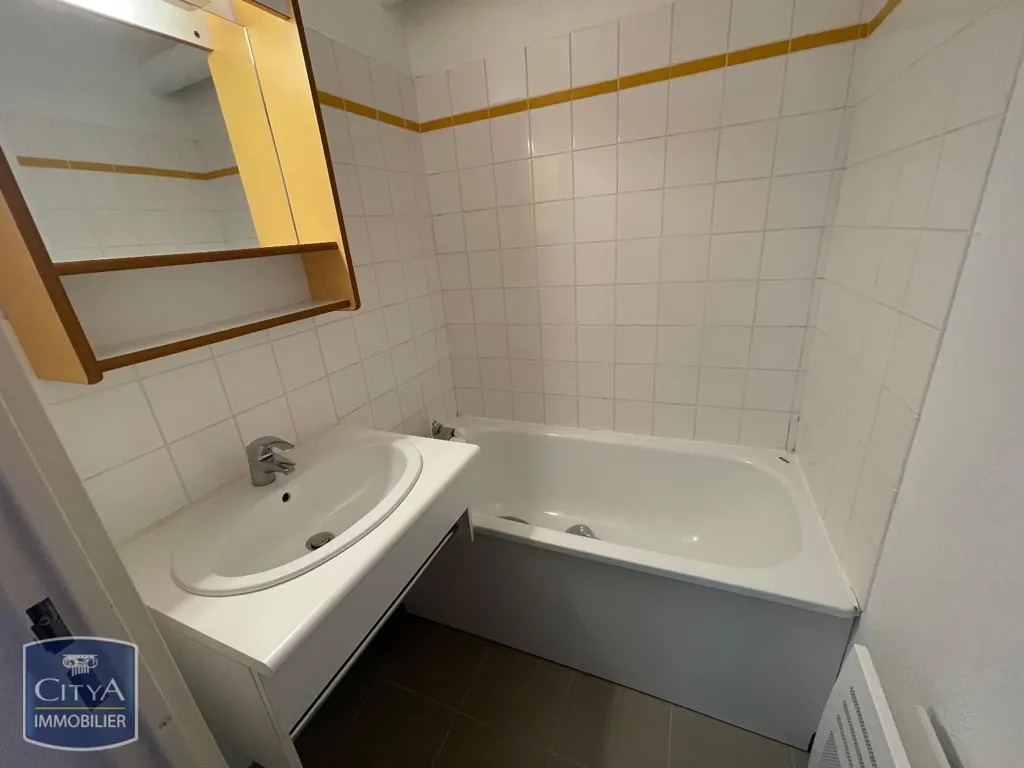 Vannitoad - 1-Bedroom Apartment in Central Rouen