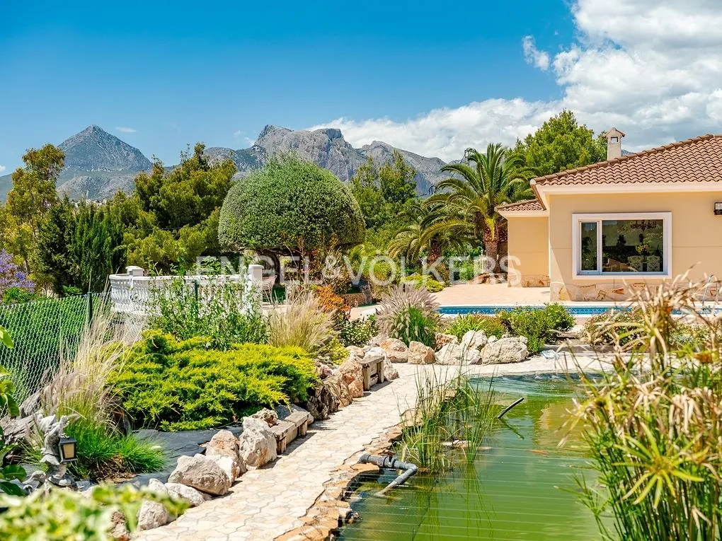 Piscina - Finca Villa with Pool in Altea