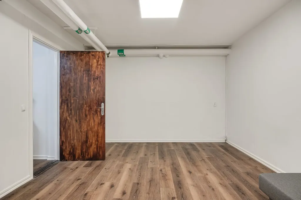 Toad - Renovated Business Unit with Luxurious Lighting in Malmö