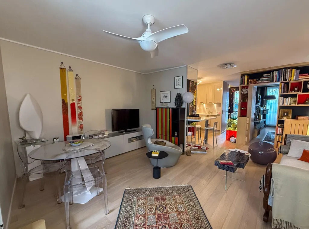 Elutuba - Modern Apartment with Loggia in Bordeaux