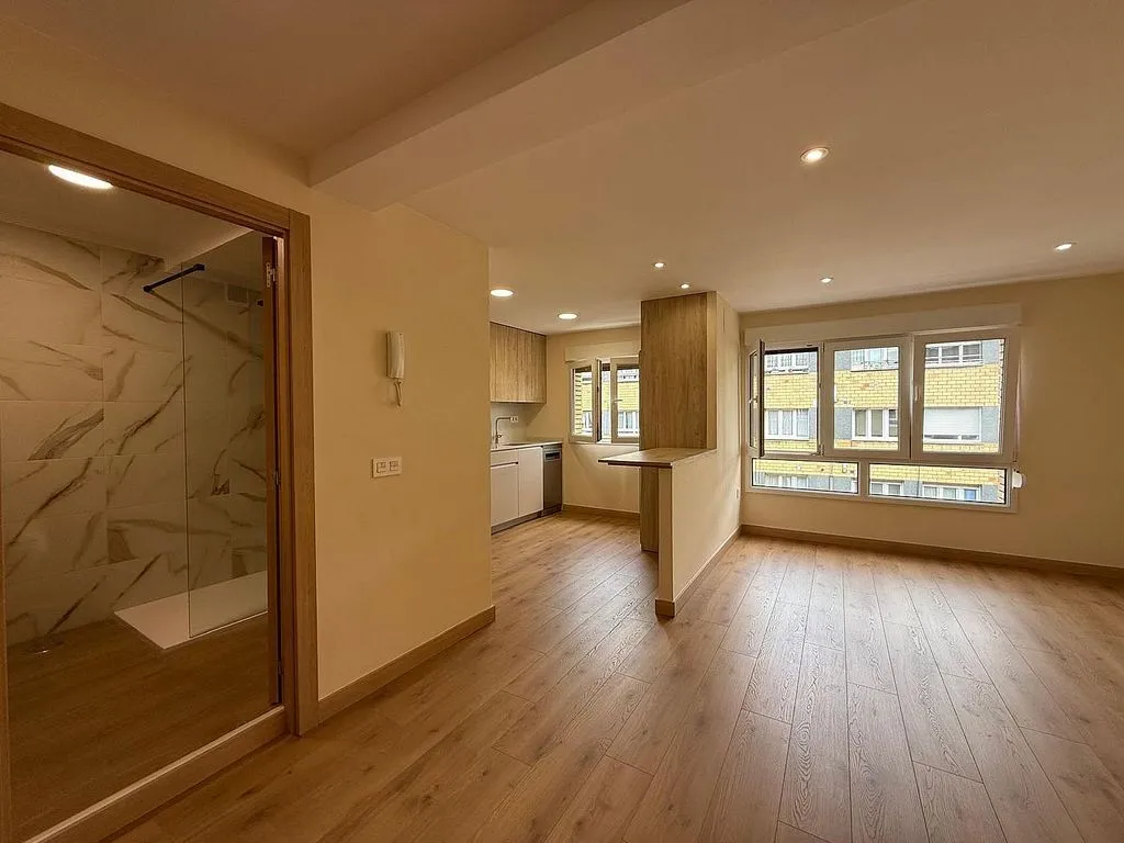 Elutuba - Apartment with South Orientation in Gijón