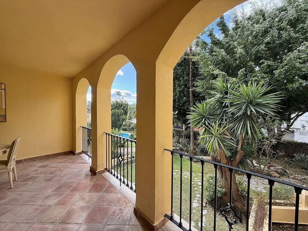 Terrace - Apartment with Pool and Golf View in Guadalmina Alta