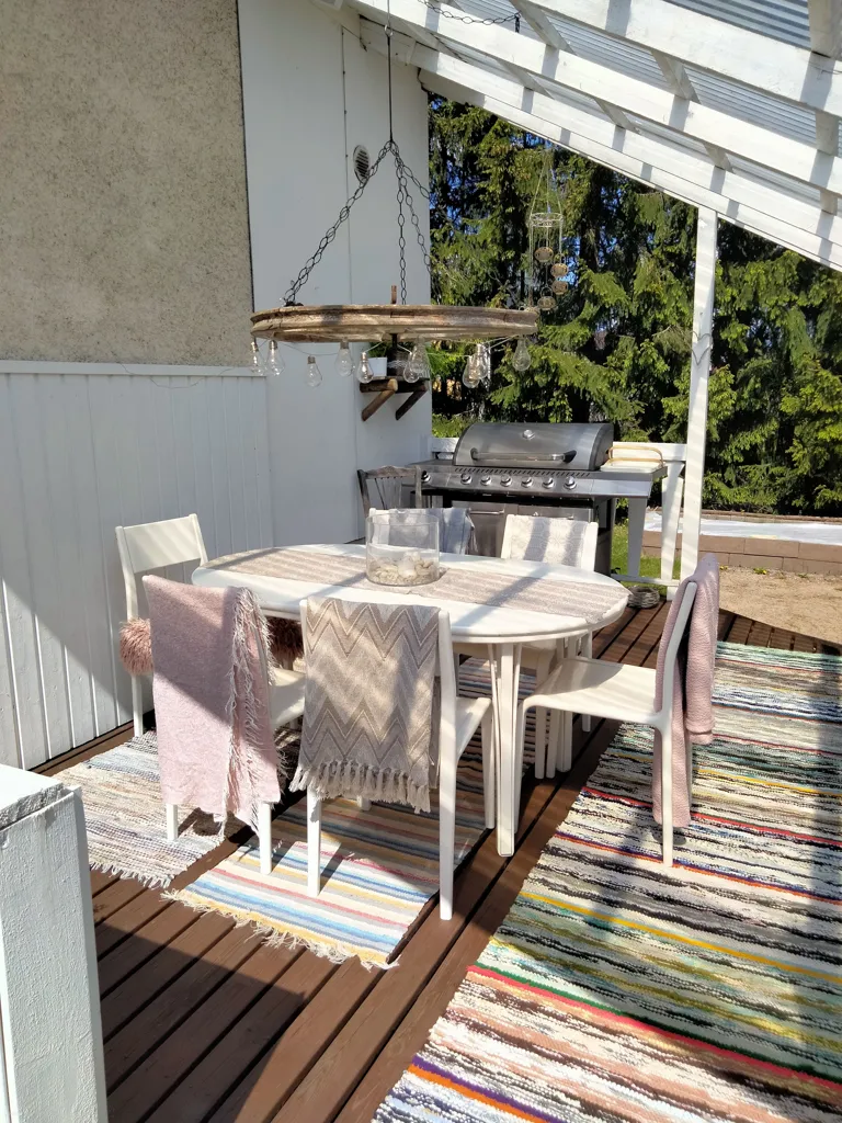 Terrazza - Spacious Detached House with Garden in Tuimala
