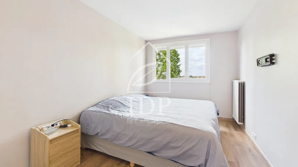 Magamistoad - Fully Renovated 4-Piece with Balcony in Corbeil-Essonnes