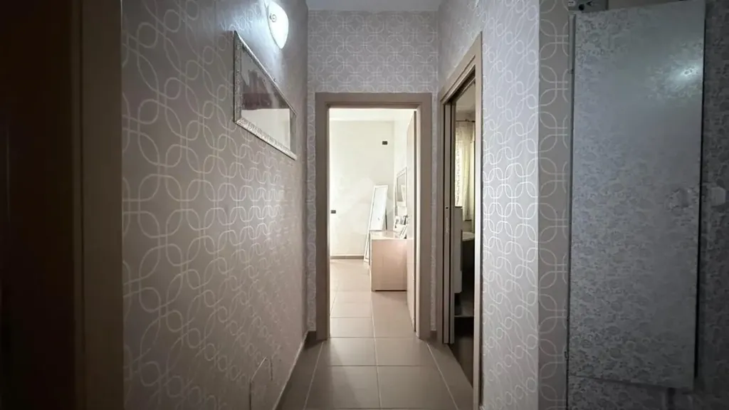 hallway_entrance
