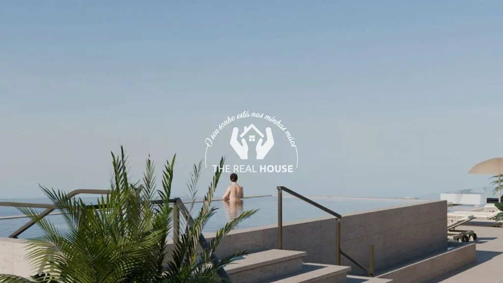 Pool - Luxury Flat with Private Parking in Funchal
