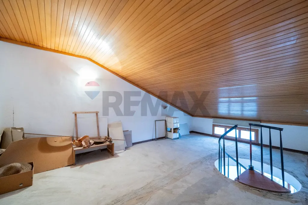 Toad - Spacious Apartment with Panoramic View in Guastalla Centre