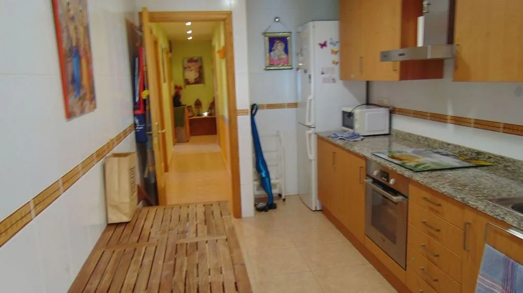 Köök - Bright Corner Flat with Views in Almansa