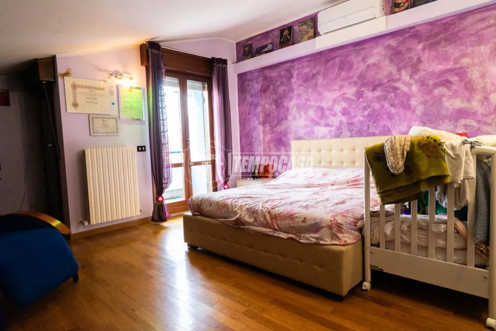 Chambres - Duplex Apartment with Terrace in Sassonia