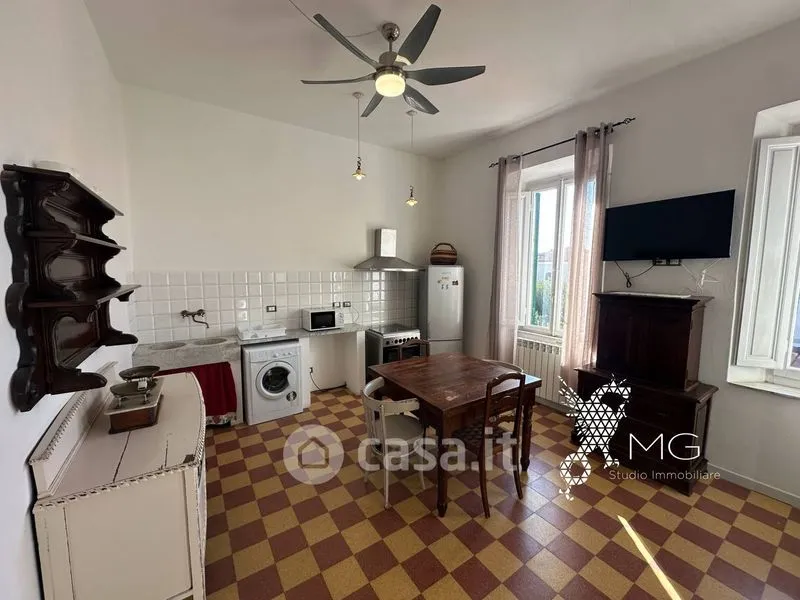 Salle à manger - Two-Unit Apartment with Private Garden in Castiglioncello