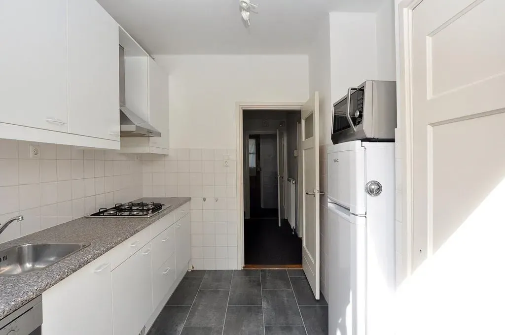 Köök - Charming House with Garden in Bussum