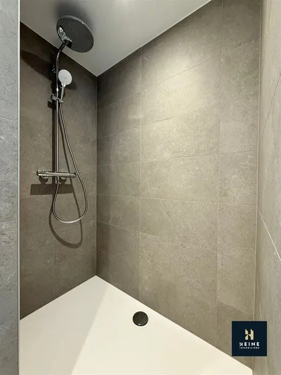Bathrooms - New Build Flat with Garden in Seilles