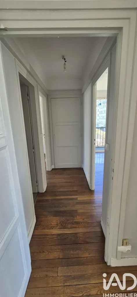 Entrée - Appartement 4 Pièces avec Terrasse à Troyes