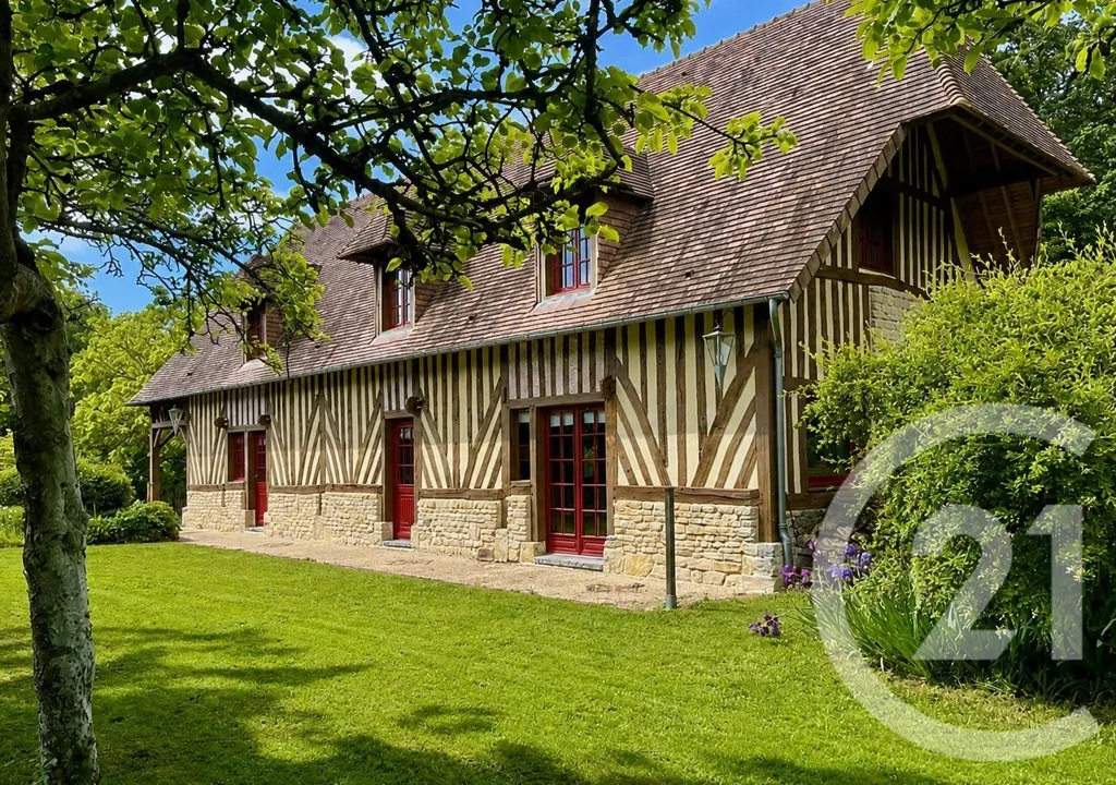 Extérieur - Maison avec Parc de 1,2 Hectare près de Lisieux