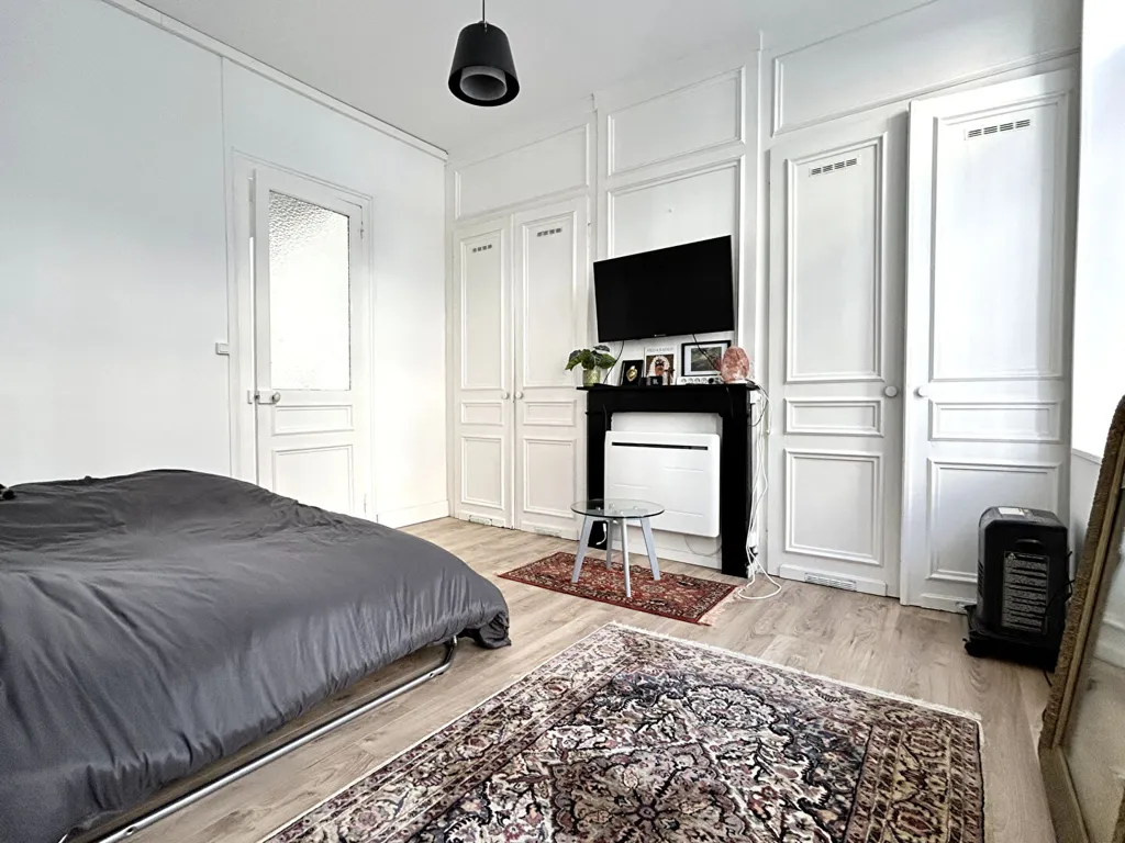 Chambres - Studio Calme avec Cuisine au Rez-de-Chaussée à Lille