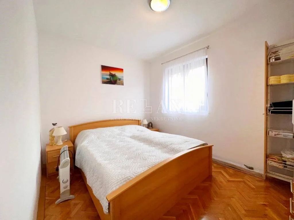 Chambres - Apartment with Private Garden in Crikvenica Centre