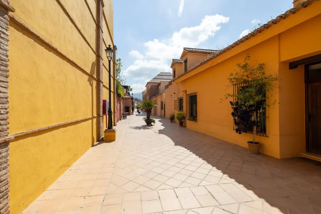 Jardin - Townhouse with Terrace in La Bermejana