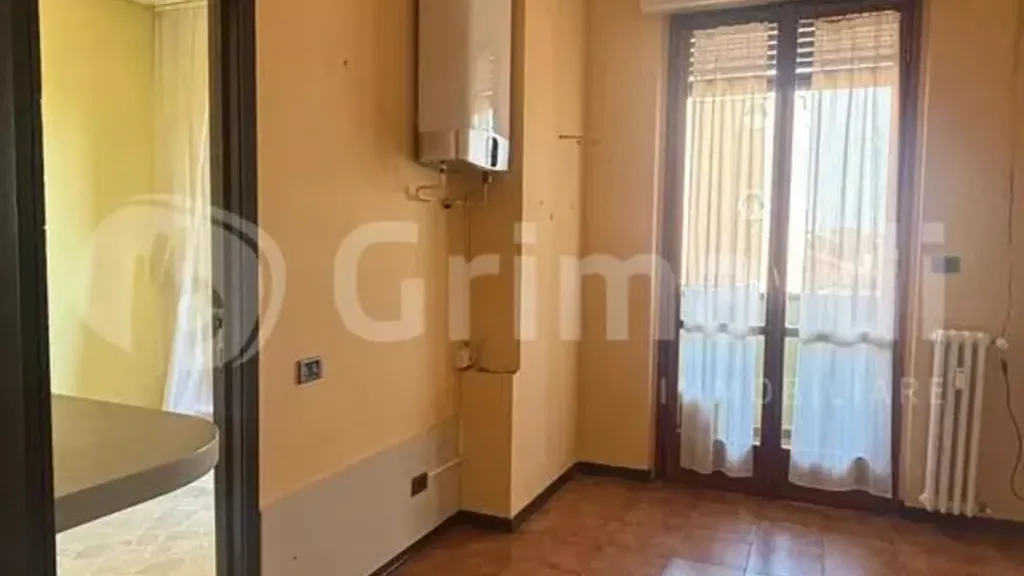Toad - Apartment with Triple Aspect in Abbiategrasso