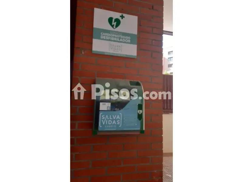 Esik - Apartment with Pool in Valdebernardo