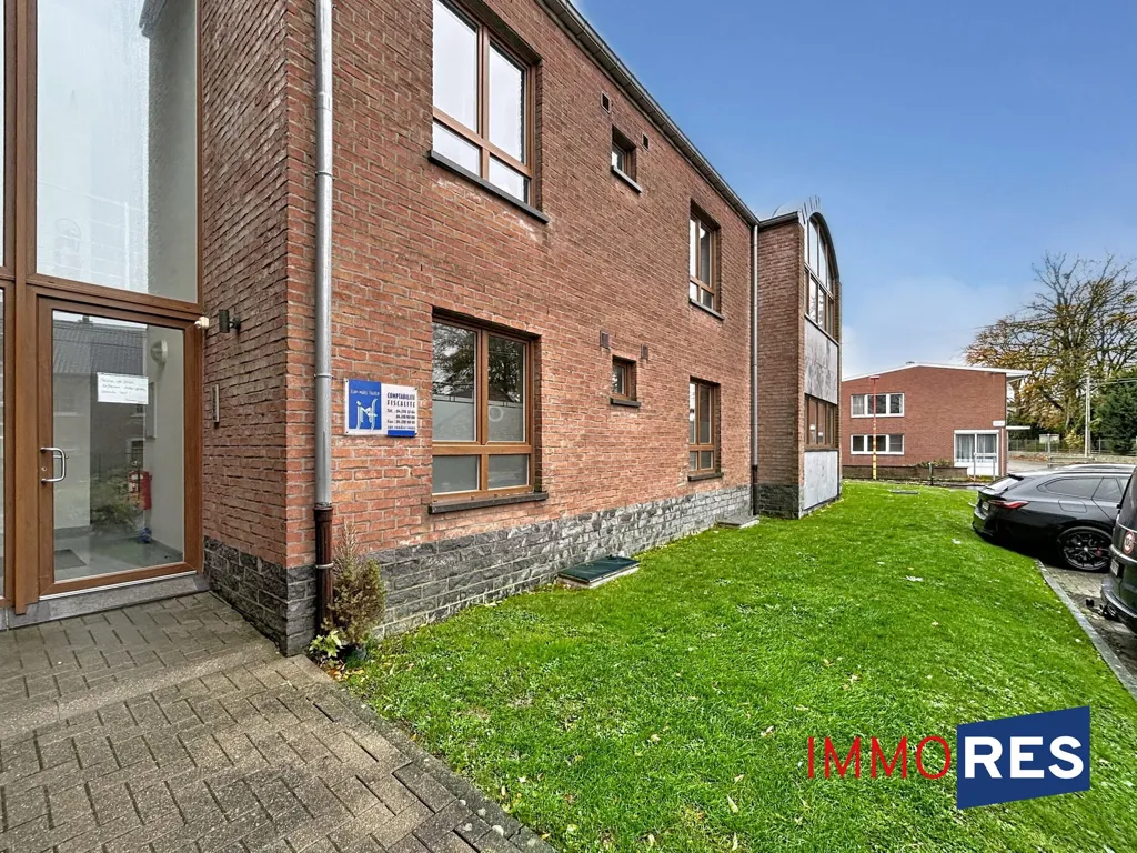 Välivaade - Office-Converted Apartment with Garden in Juprelle