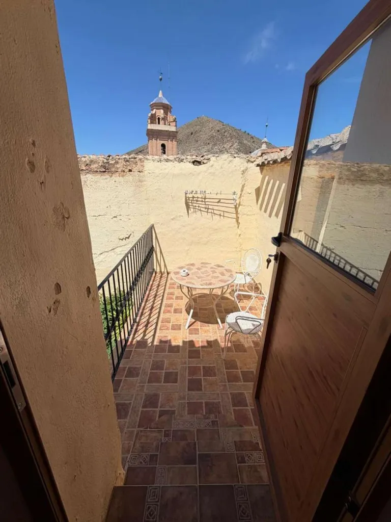 Terrasse - 3-Bedroom House with Mountain Views in Oria