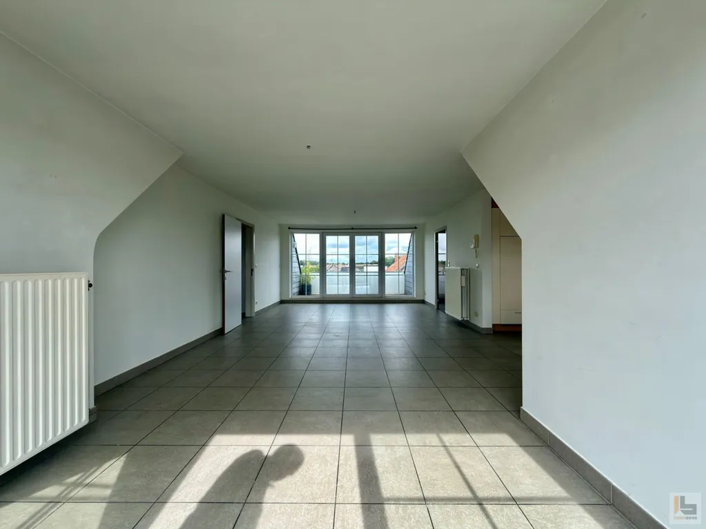 Entrée - Dakappartement avec Terrasse et Garagebox à Wondelgem