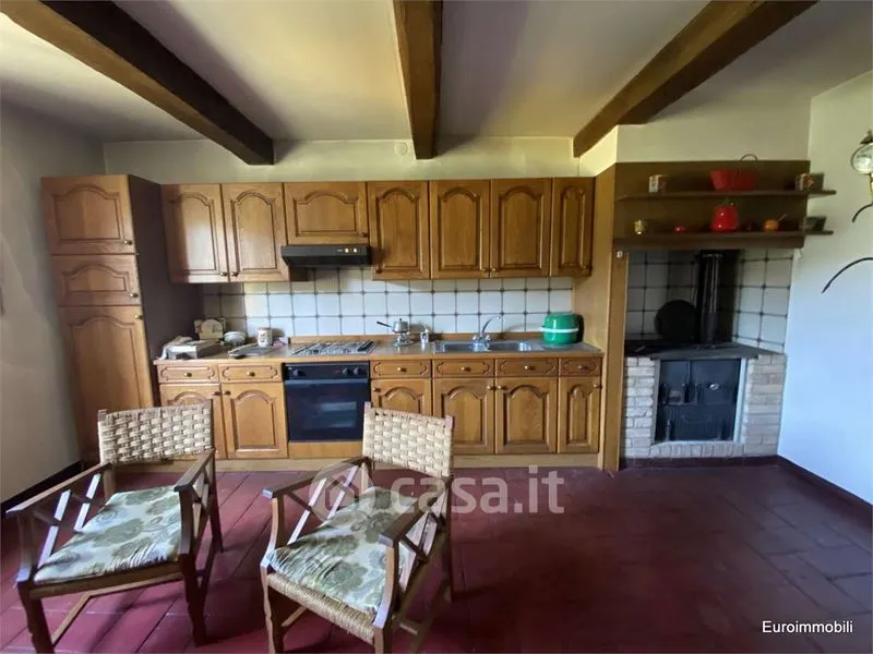 Köök - Rustic Stone Farmhouse with Vineyard in Canossa