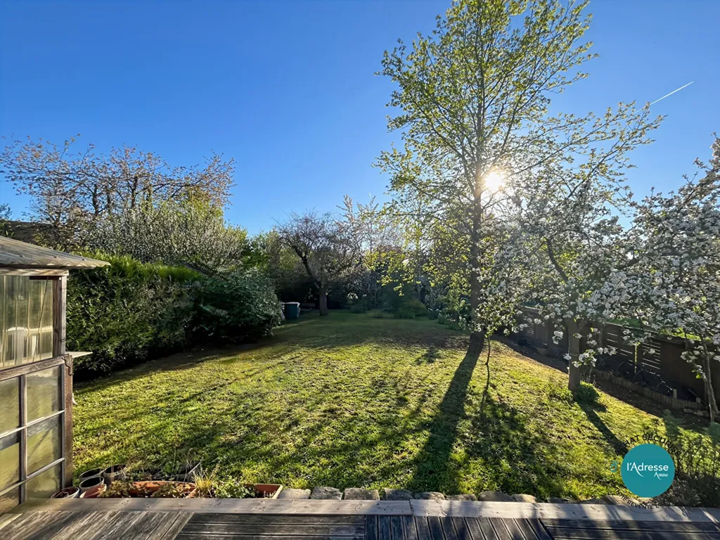 Jardin - Maison Familiale avec Jardin à Itteville