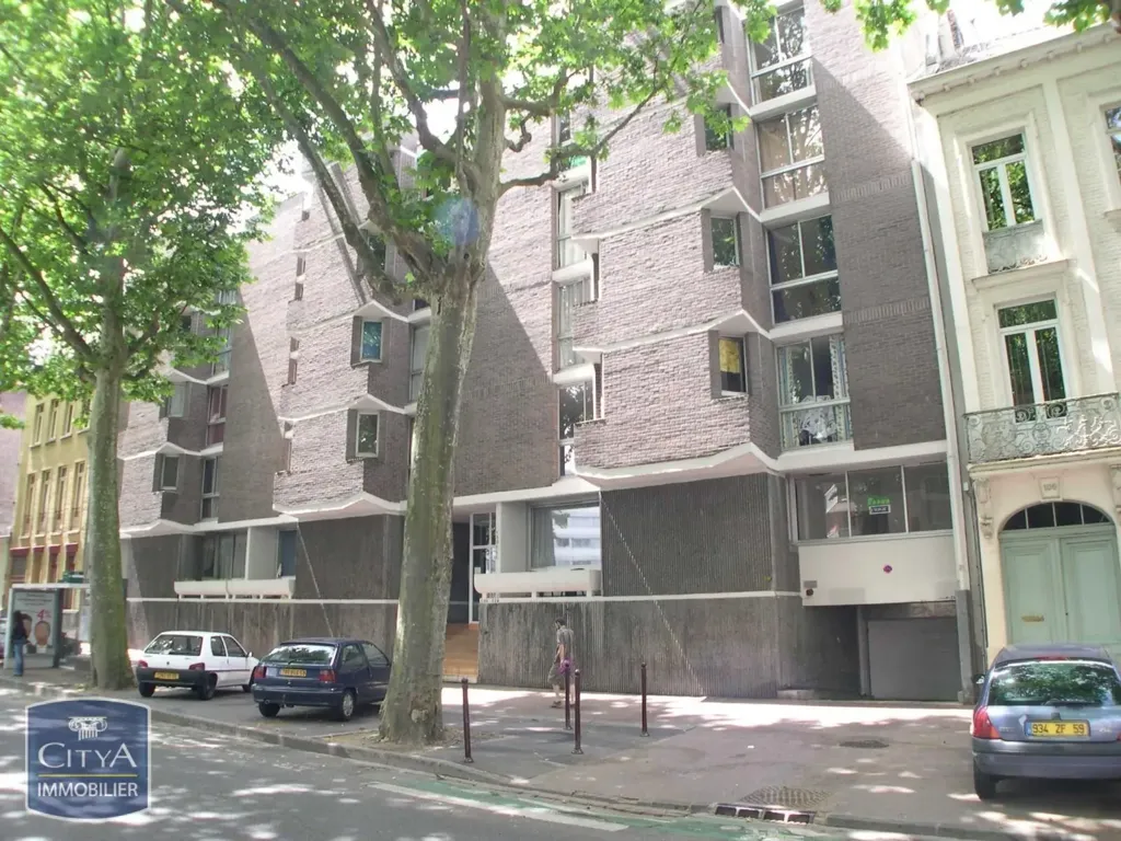 Exterior - Studio with Parking in Lille Vauban