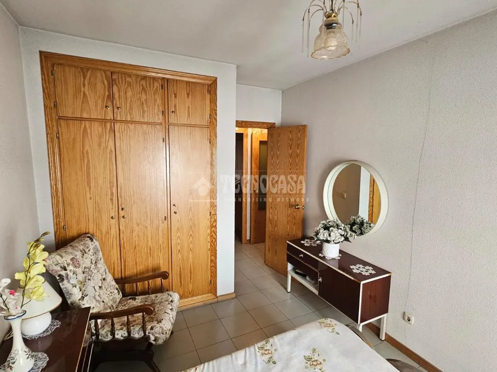 Chambres - Flat with Metro Access in Valdeacederas