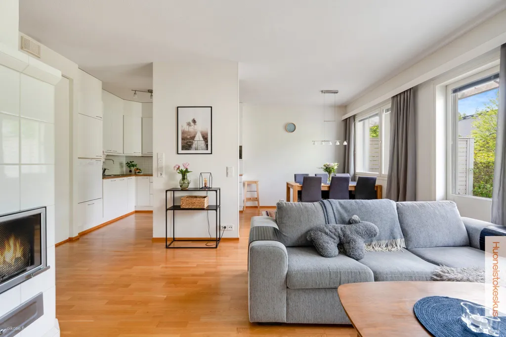 Living Room - Quiet Apartment with Garden in Joensuu
